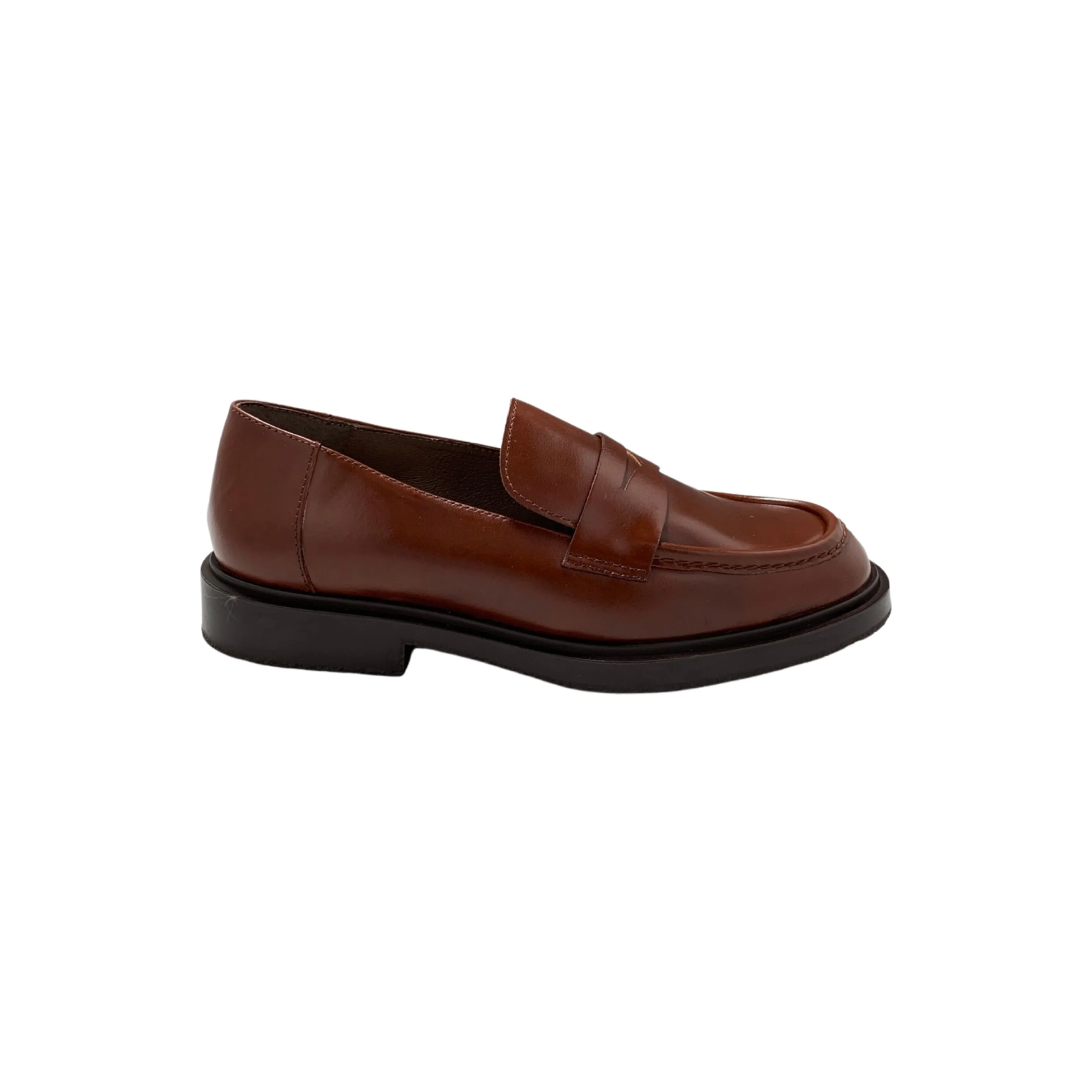 B9104 Marron Flat Moccasin