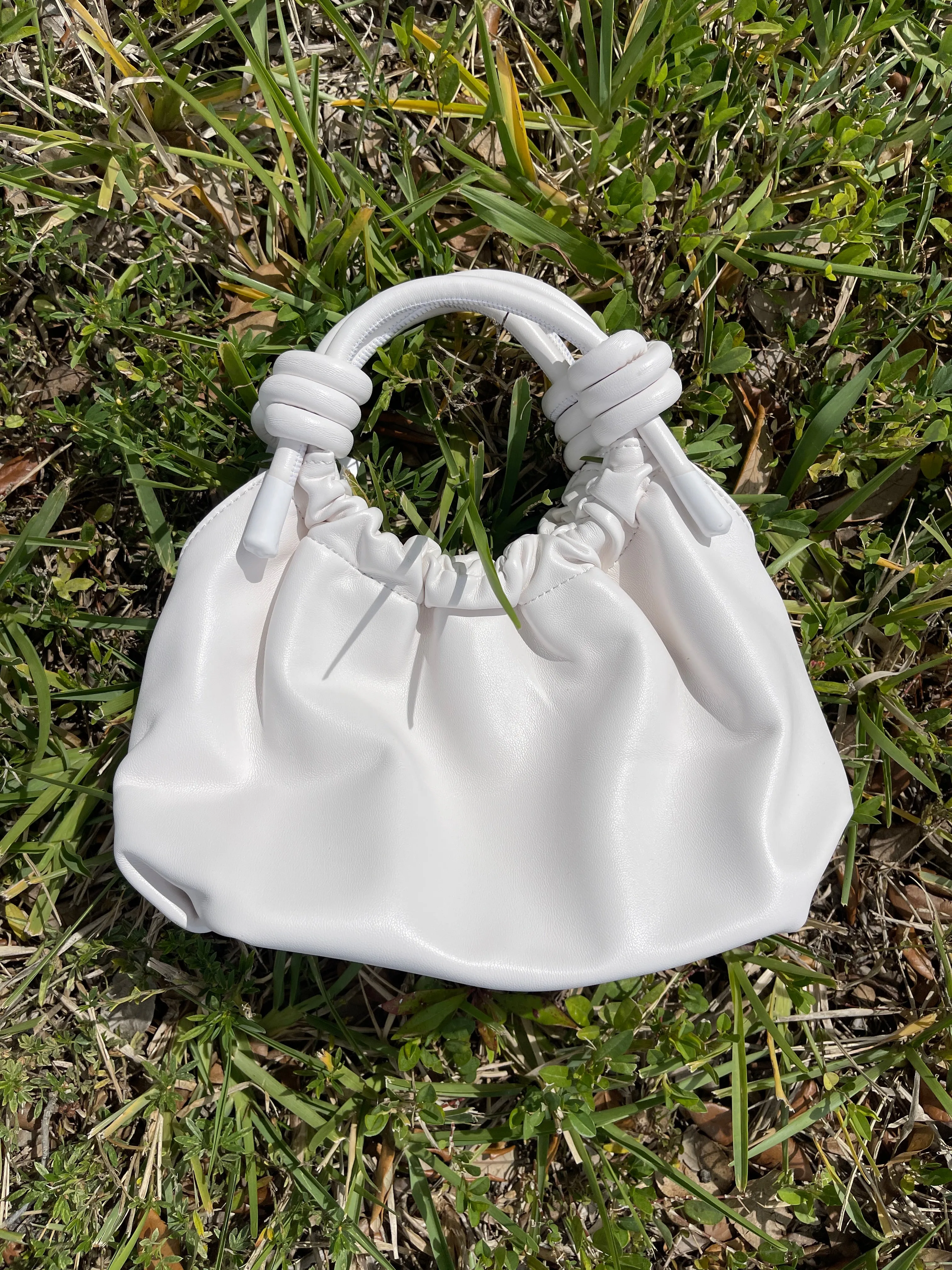 Daisy Staple Handbag