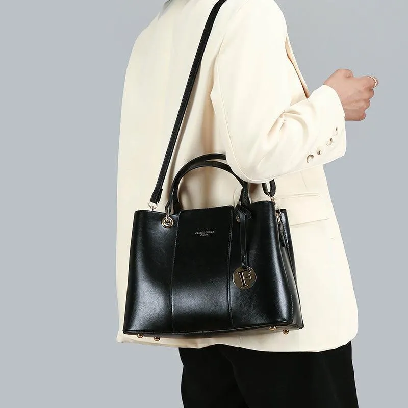 Tote Handbag With Purse